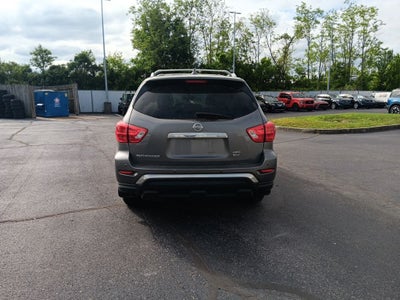 2019 Nissan Pathfinder SV