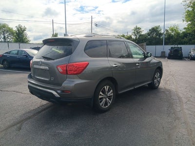 2019 Nissan Pathfinder SV
