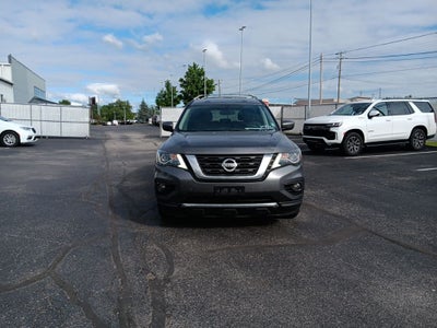 2019 Nissan Pathfinder SV
