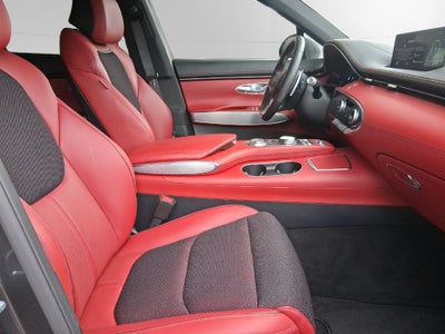 2024 Genesis GV70 2.5T