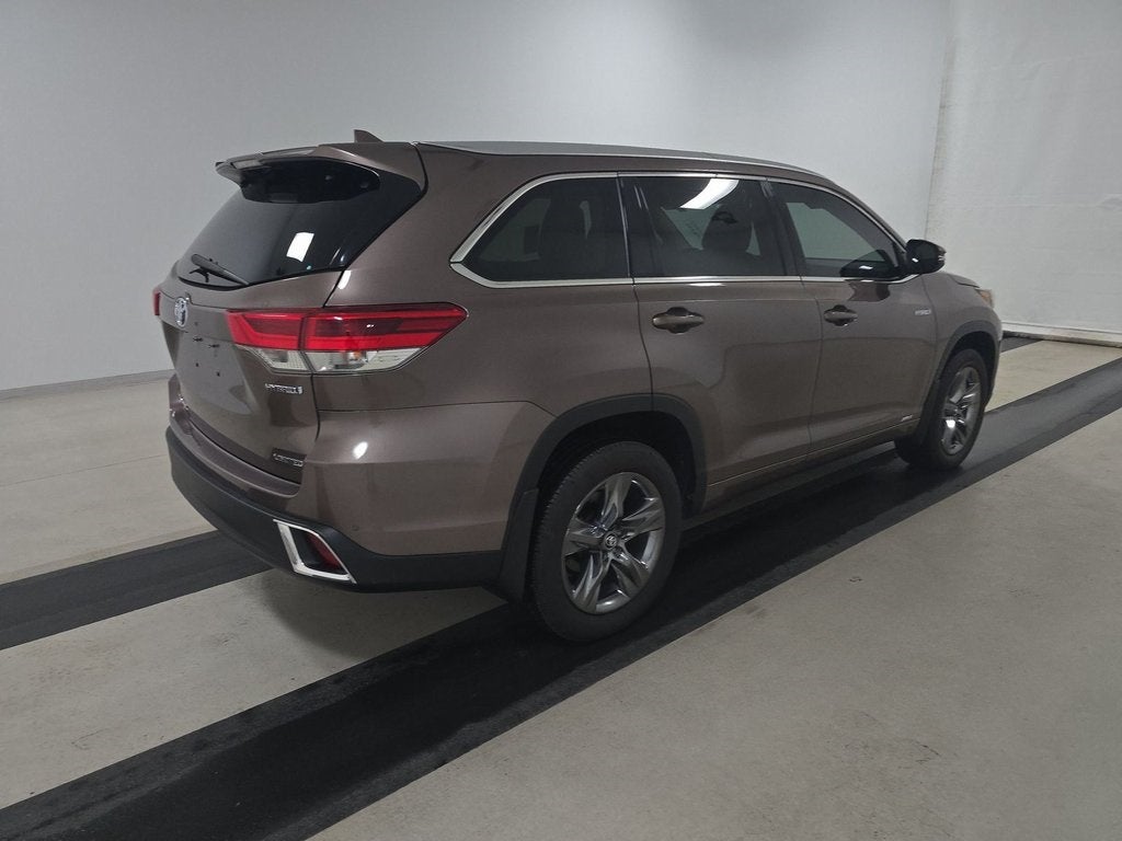 2018 Toyota Highlander Hybrid Limited Platinum