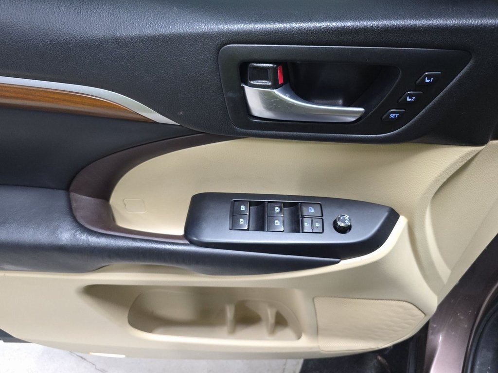 2018 Toyota Highlander Hybrid Limited Platinum