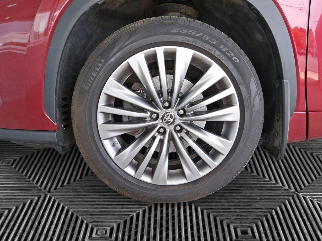 2021 Toyota Highlander Platinum