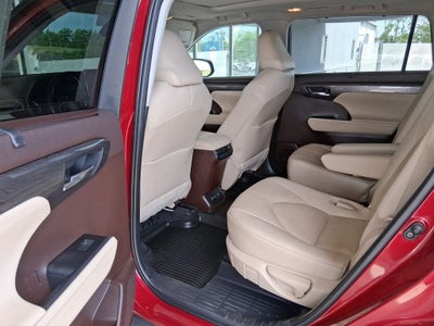 2021 Toyota Highlander Platinum