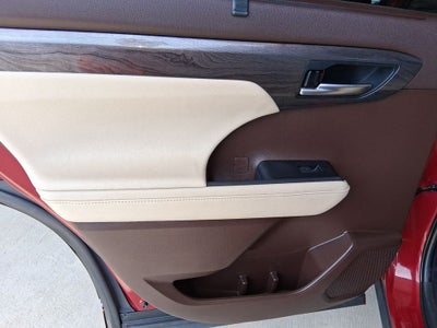 2021 Toyota Highlander Platinum