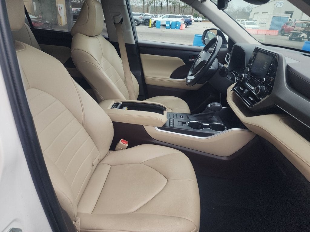 2021 Toyota Highlander XLE