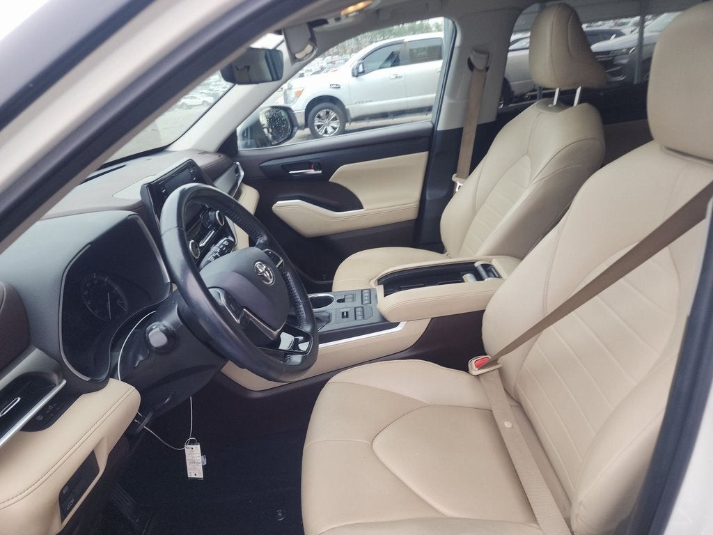 2021 Toyota Highlander XLE