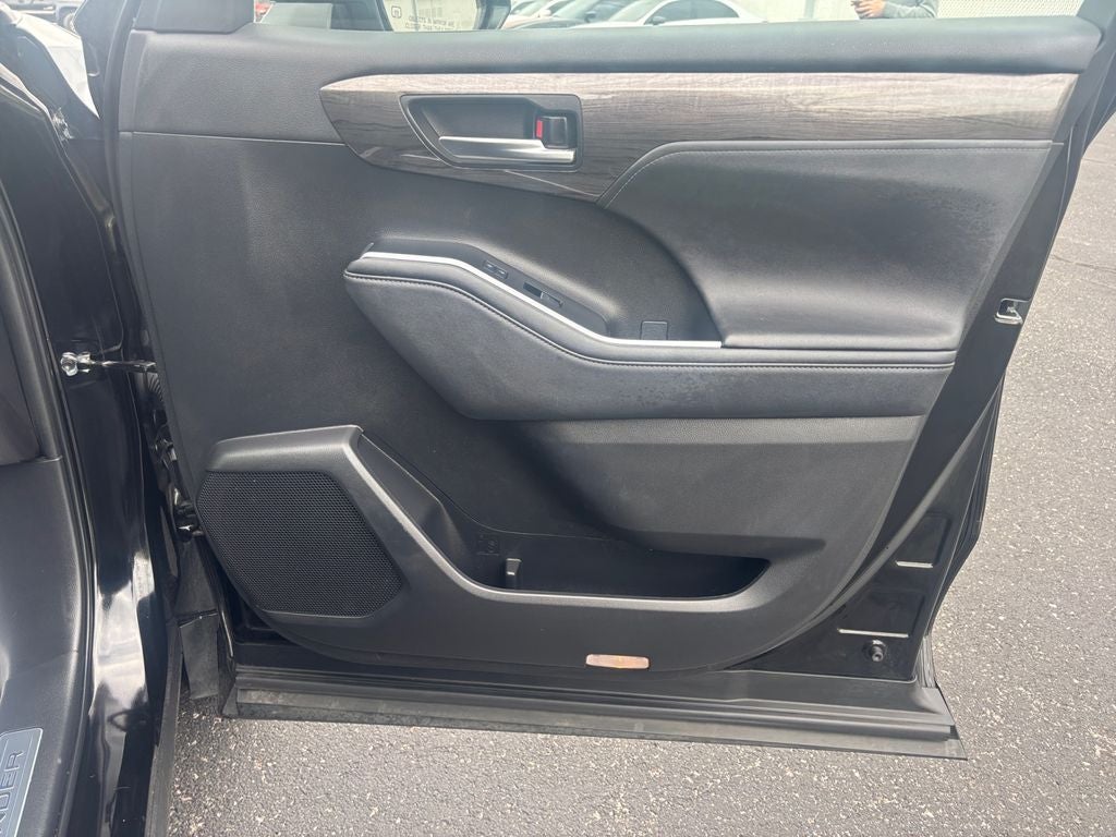 2023 Toyota Highlander Limited