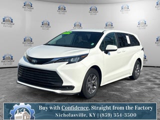 2024 Toyota Sienna LE 8 Passenger