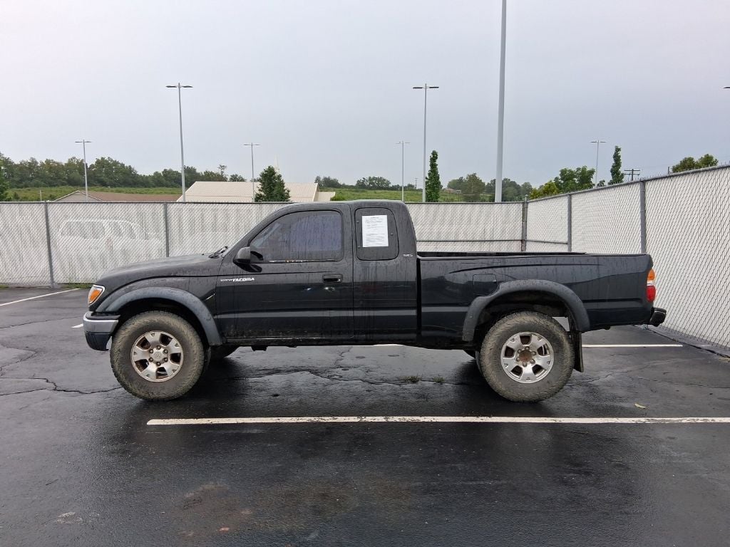 2002 Toyota Tacoma Base