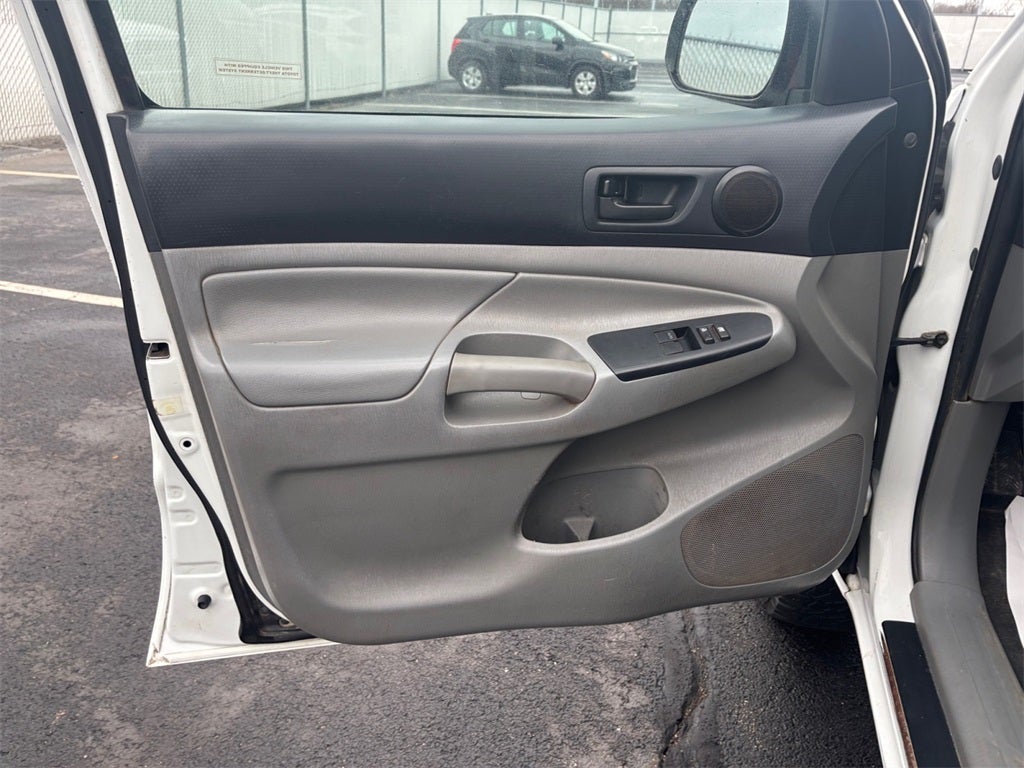 2015 Toyota Tacoma Base V6