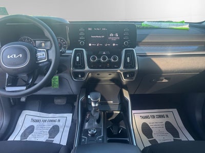 2023 Kia Sorento LX
