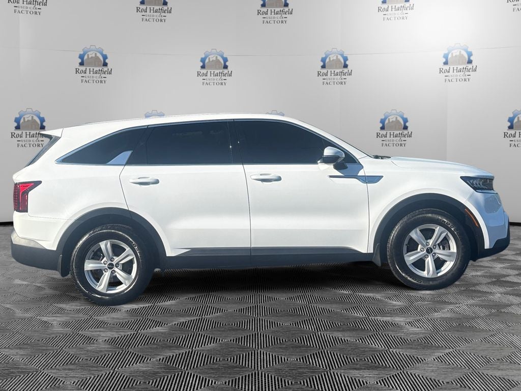 2023 Kia Sorento LX