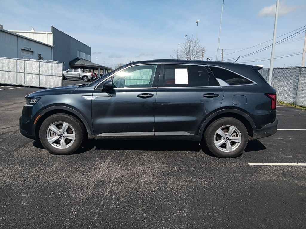 2023 Kia Sorento LX