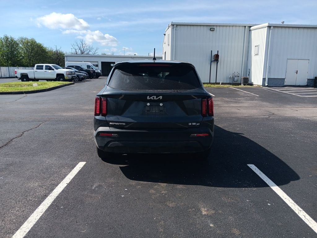 2023 Kia Sorento LX