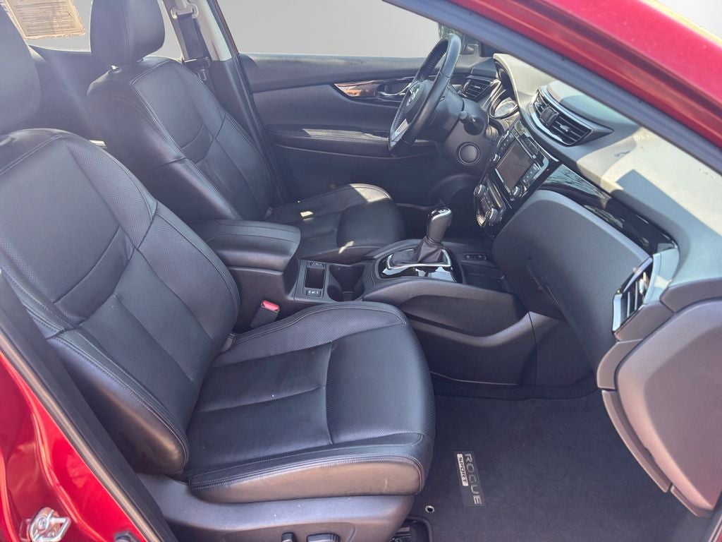2022 Nissan Rogue Sport SL