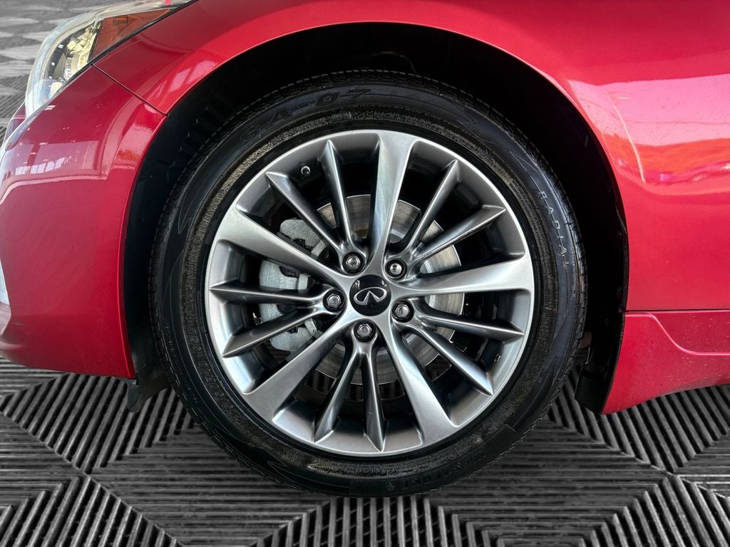 2022 INFINITI Q50 LUXE