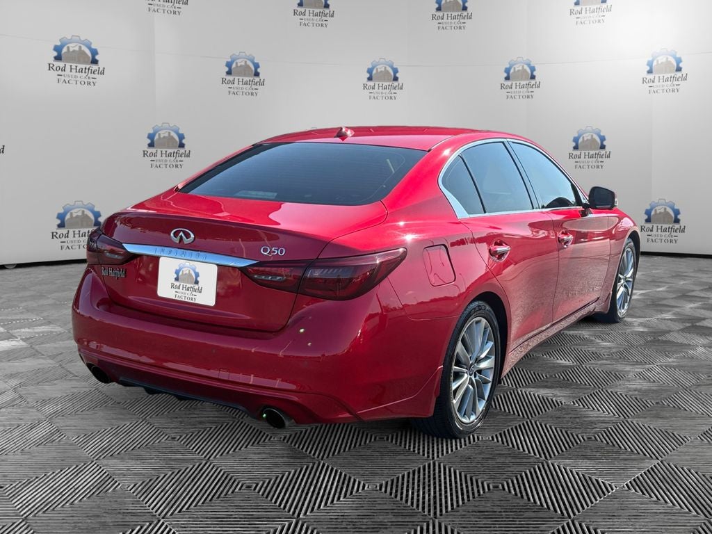 2022 INFINITI Q50 LUXE
