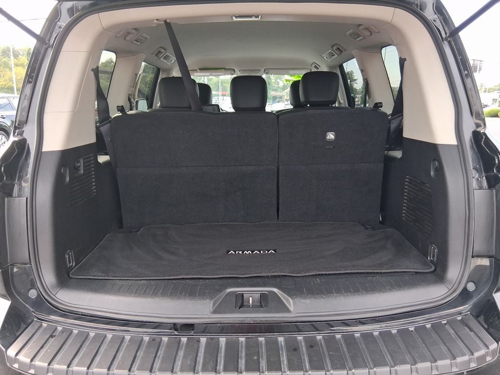 2024 Nissan Armada SV
