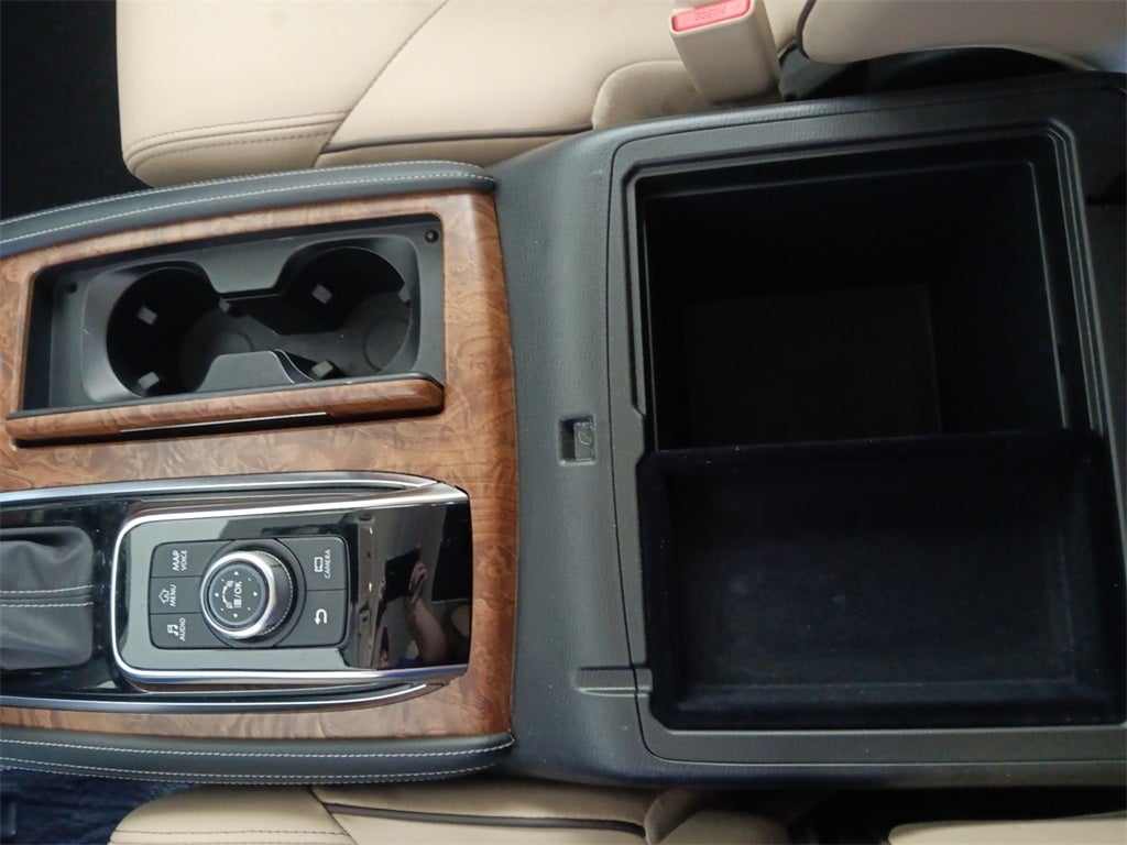 2022 Nissan Armada SL