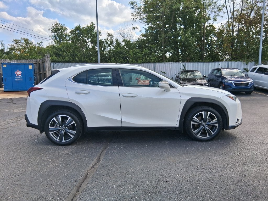 2023 Lexus UX 250h Base