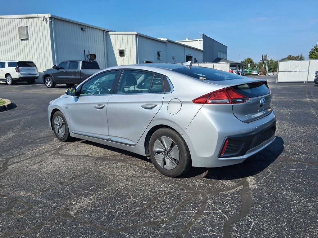 2020 Hyundai Ioniq Hybrid SE