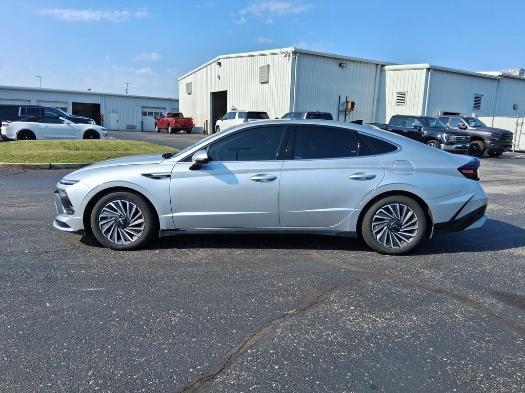 2024 Hyundai Sonata Hybrid Limited