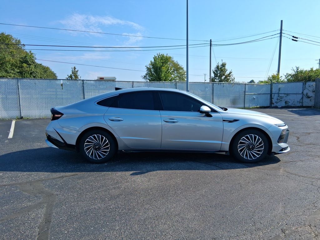 2024 Hyundai Sonata Hybrid Limited