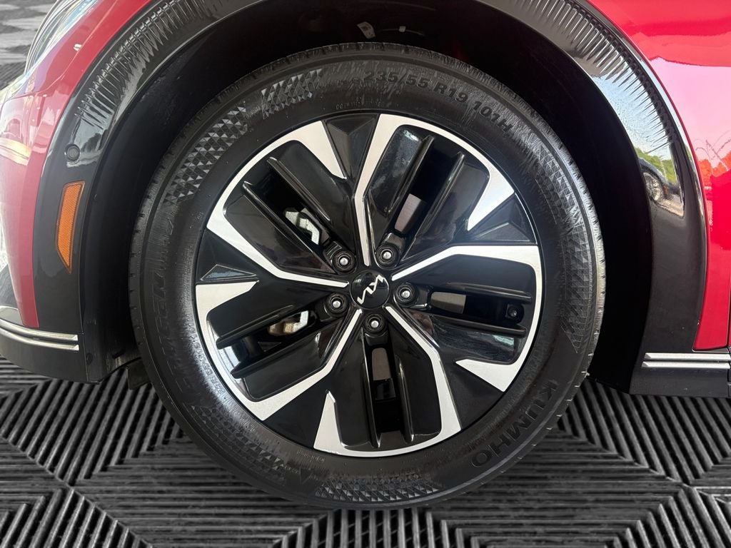 2022 Kia EV6 Wind