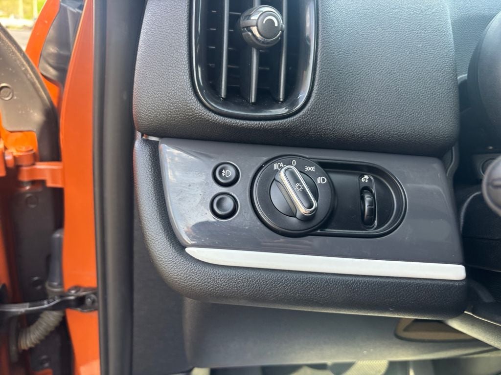 2020 MINI Cooper S Countryman Signature