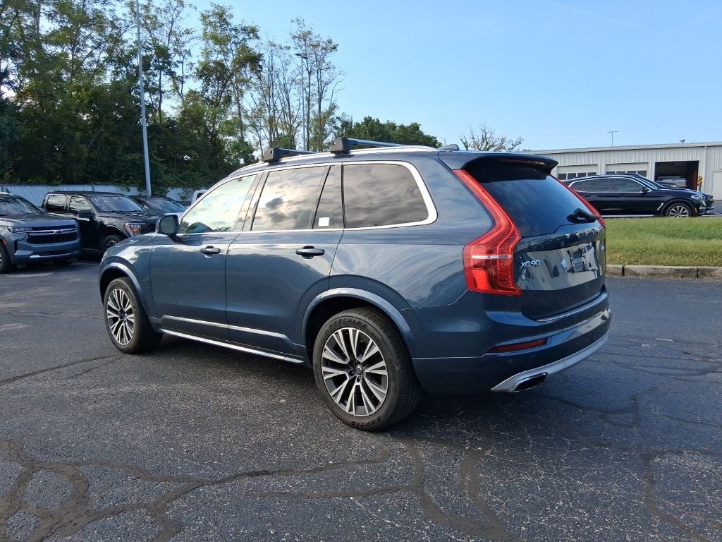 2020 Volvo XC90 T6 Momentum