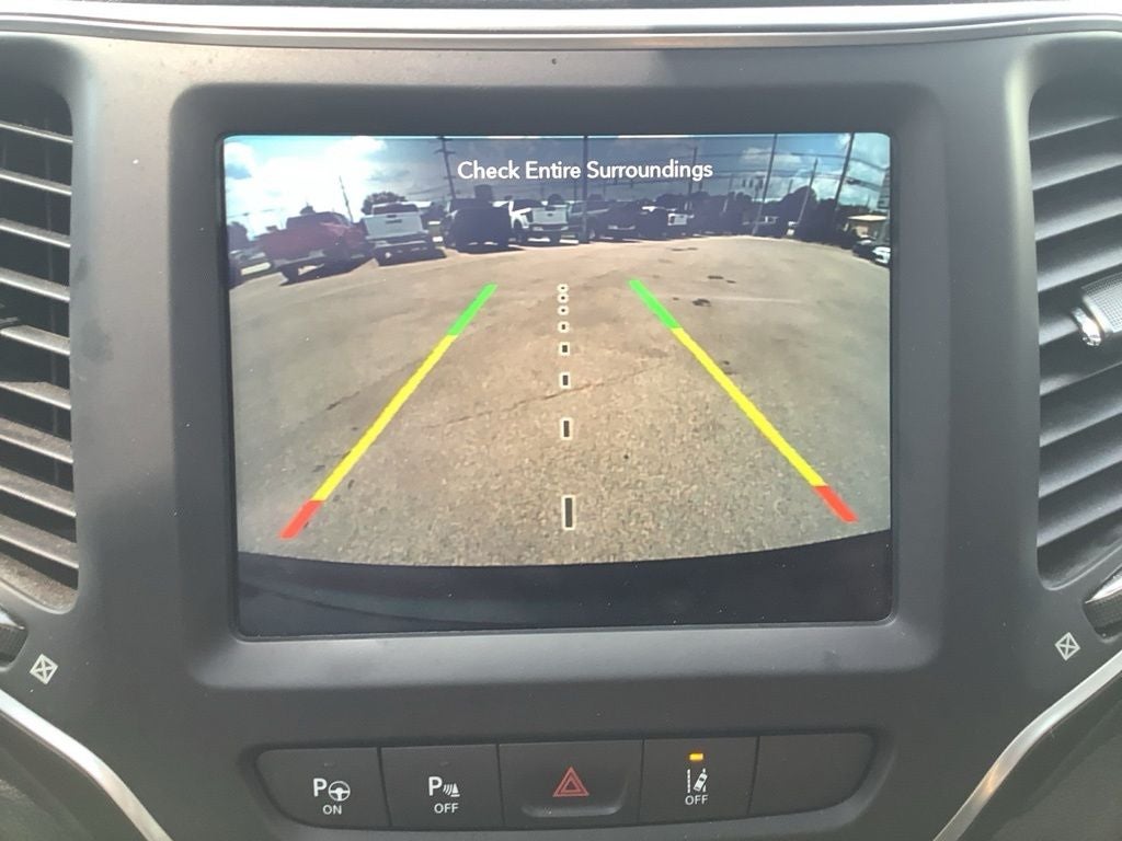 2023 Jeep Cherokee Altitude Lux 4x4