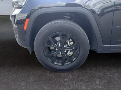 2025 Jeep Grand Cherokee Altitude 4x4
