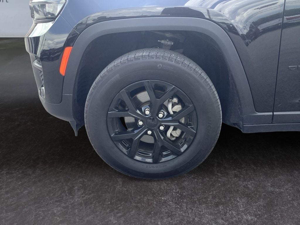 2025 Jeep Grand Cherokee Altitude 4x4