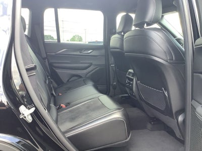 2025 Jeep Grand Cherokee Altitude 4x4