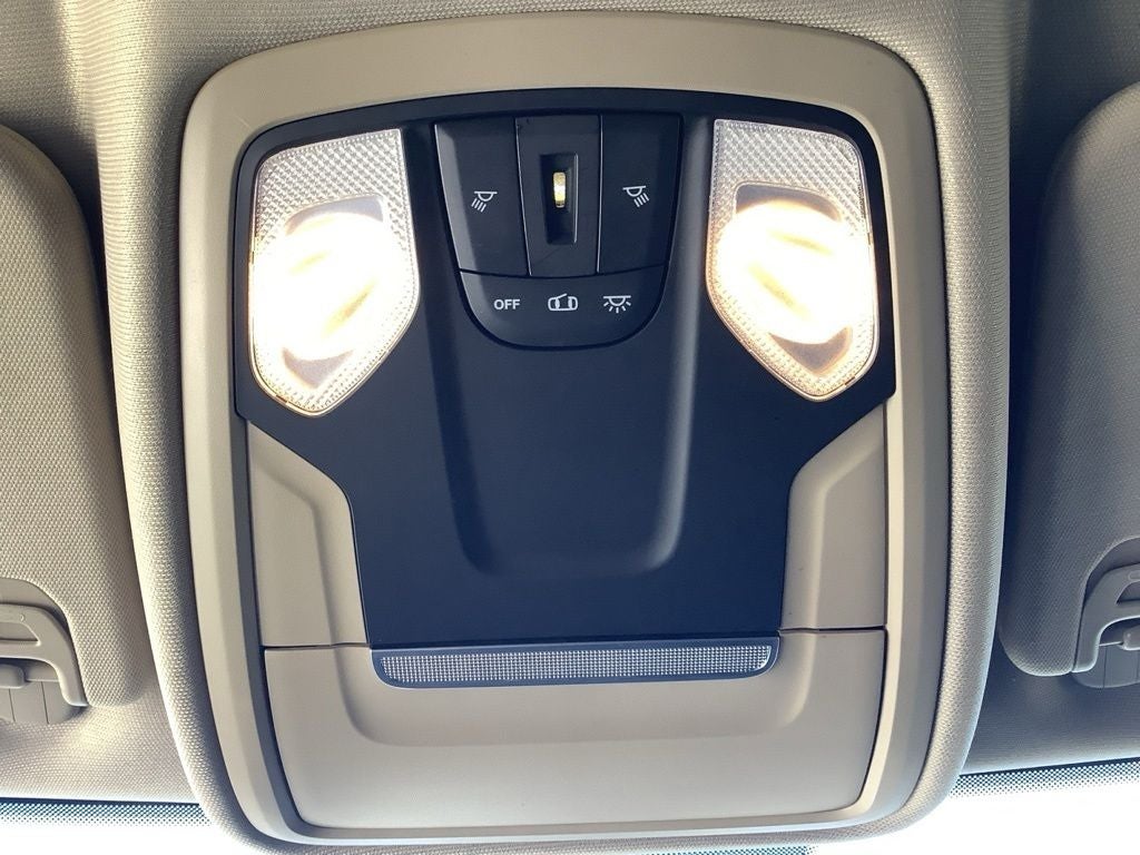 2019 RAM 1500 Big Horn/Lone Star Crew Cab 4x4 5'7' Box