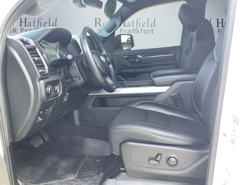 2023 RAM 1500 Big Horn Crew Cab 4x4 5'7' Box