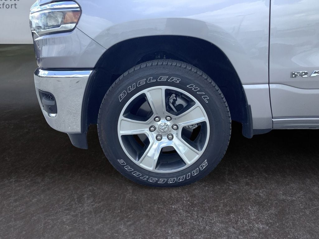 2025 RAM 1500 Tradesman Crew Cab 4x4 5'7' Box