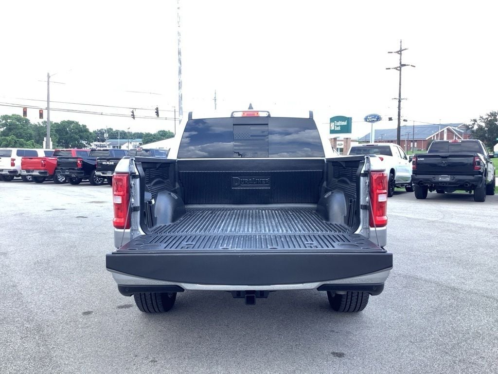 2025 RAM 1500 Tradesman Crew Cab 4x4 5'7' Box