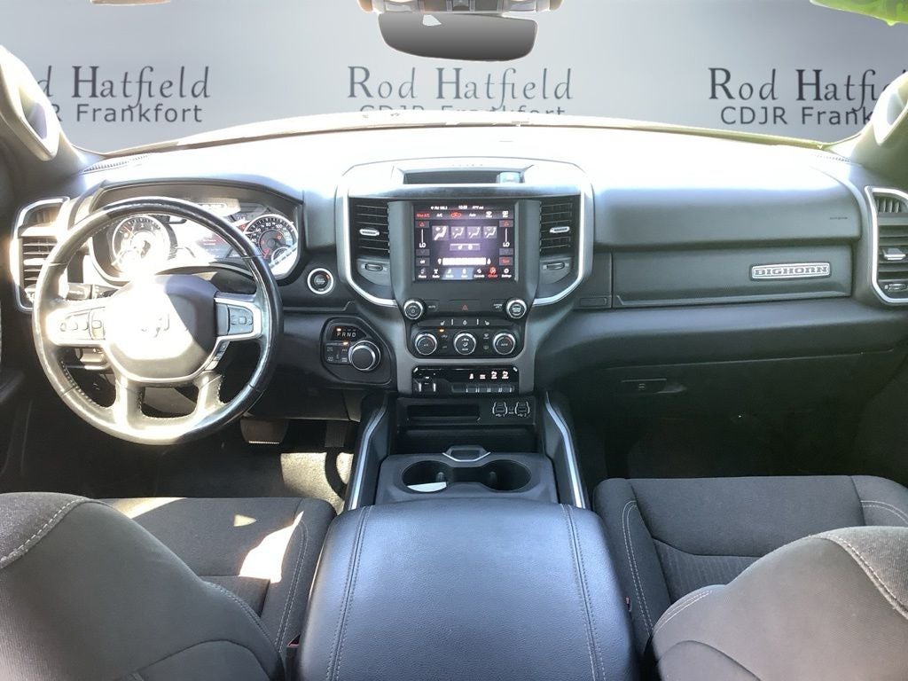 2020 RAM 1500 Big Horn Crew Cab 4x4 5'7' Box