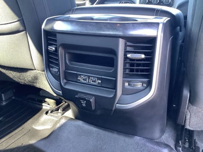 2020 RAM 1500 Big Horn Crew Cab 4x4 5'7' Box