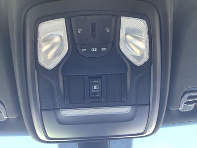 2020 RAM 1500 Big Horn Crew Cab 4x4 5'7' Box