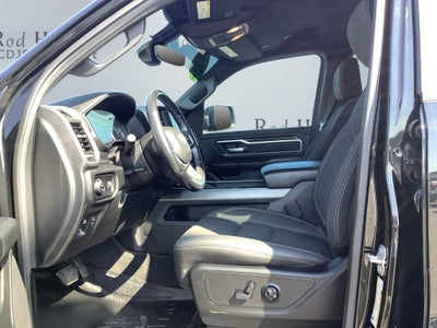 2020 RAM 1500 Big Horn Crew Cab 4x4 5'7' Box