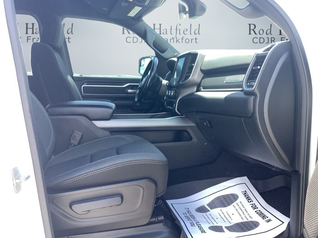 2022 RAM 1500 Big Horn Crew Cab 4x4 5'7' Box