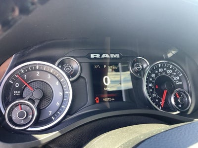 2022 RAM 1500 Big Horn Crew Cab 4x4 5'7' Box