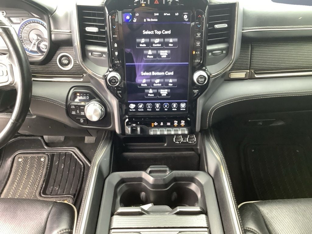 2021 RAM 1500 Limited Crew Cab 4x4 5'7' Box
