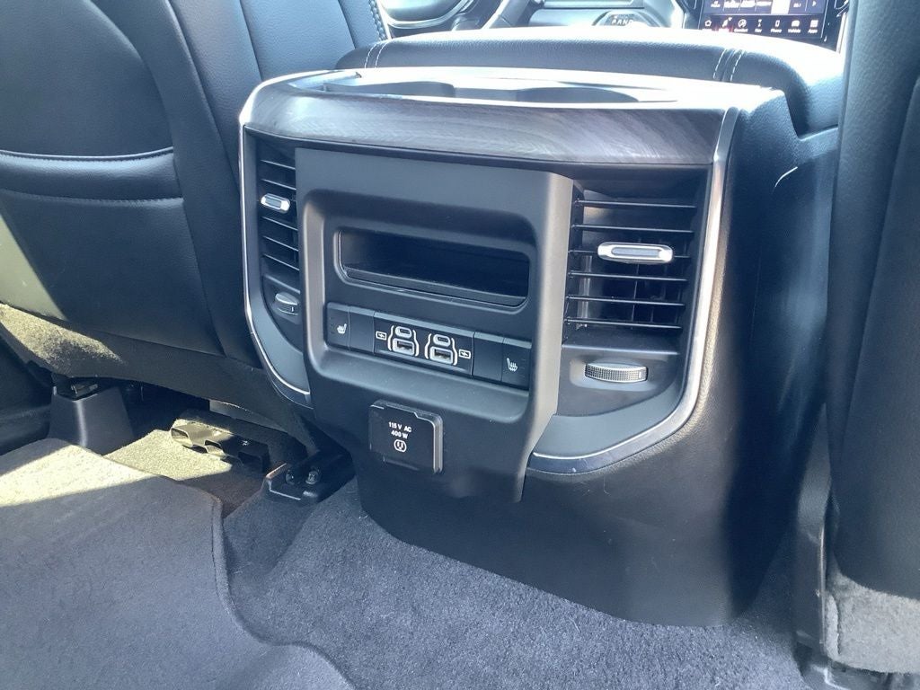 2025 RAM 1500 Laramie Crew Cab 4x4 5'7' Box