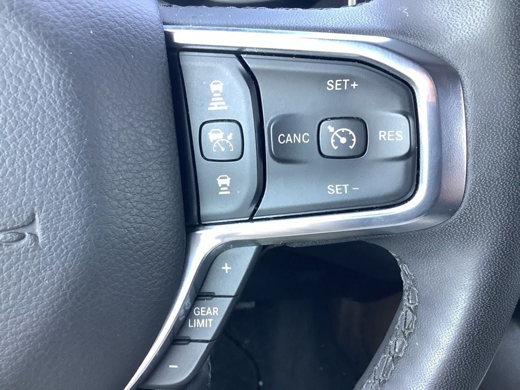 2025 RAM 1500 Laramie Crew Cab 4x4 5'7' Box