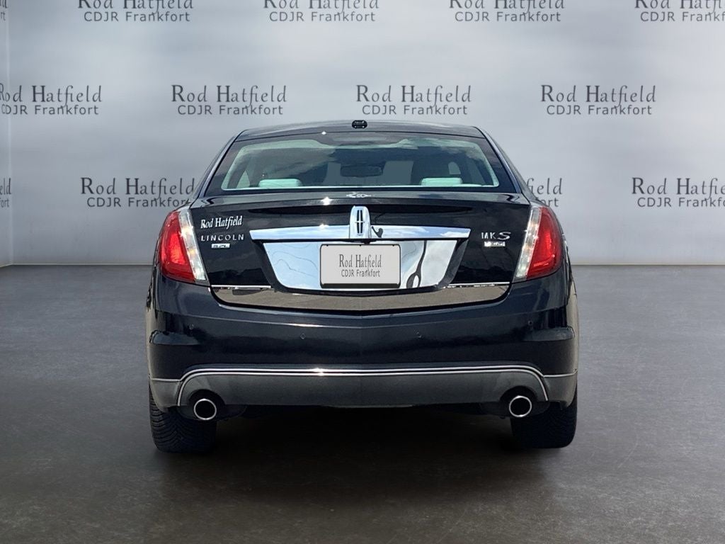 2011 Lincoln MKS Base