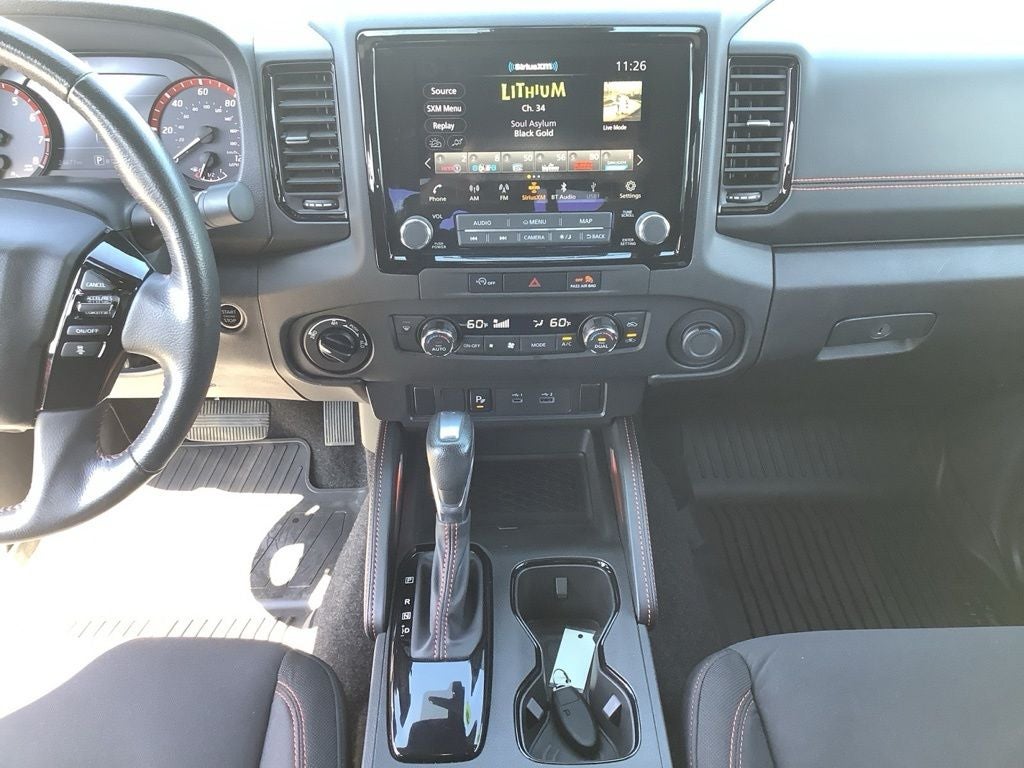2024 Nissan Frontier Crew Cab PRO-4X 4x4